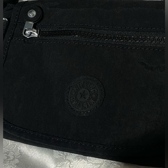 Kipling Sabian Crossbody Mini Bag In Black
Approx. 7.75" W x 5.75" H x 3.25" D - Picture 6 of 7